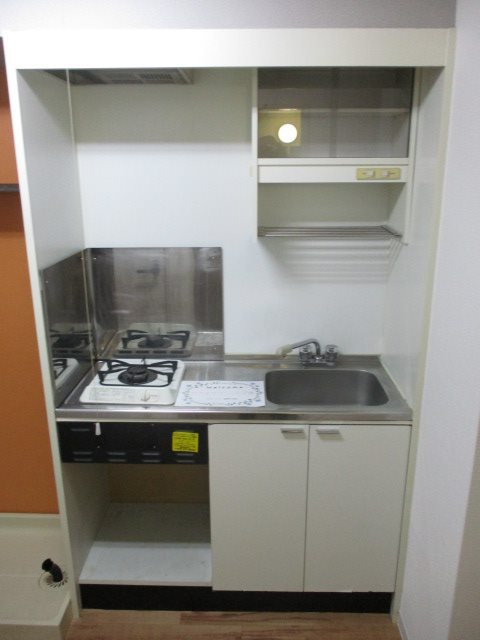 キッチン　単身者向けのコンパクトなキッチンです♪※写真は103です。