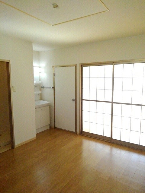 居室・リビング　６帖のＤＫ♪