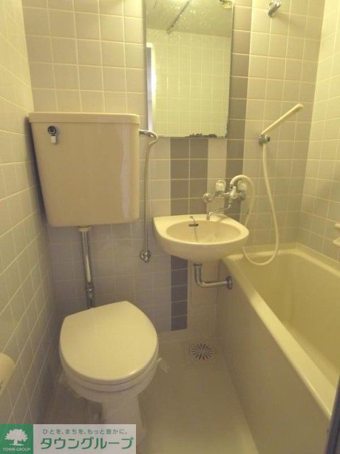 バス・シャワールーム