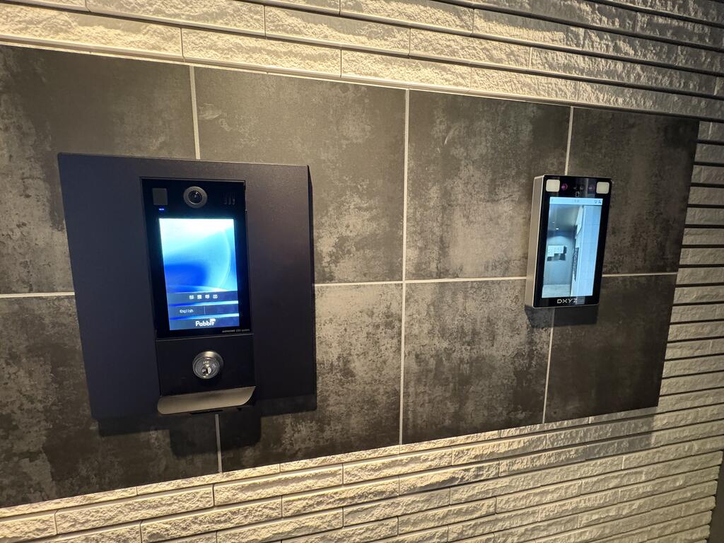 セキュリティ　顔認証でオートロック解除可能です！