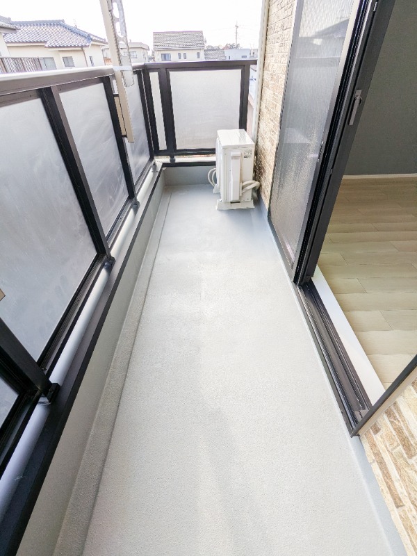 バルコニー　図面と現状に相違がある場合には現状を優先