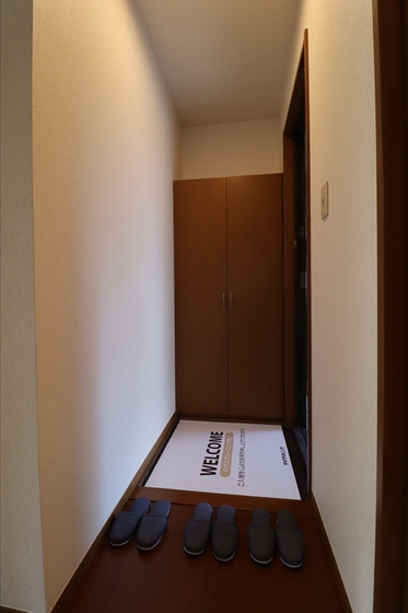 玄関　他号室のお写真です