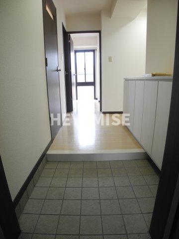 玄関　※類似物件の写真でございます※現況を優先します※