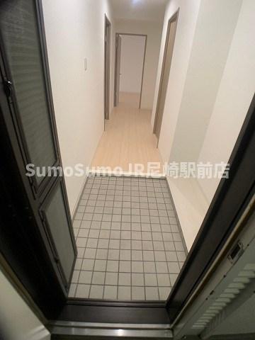 玄関　落ち着いた玄関です