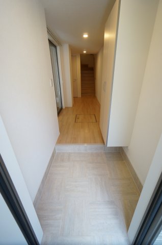 玄関　当日の見学大歓迎！