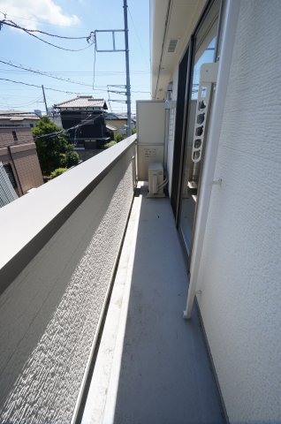 バルコニー　水曜日、営業時間外もご相談ください！