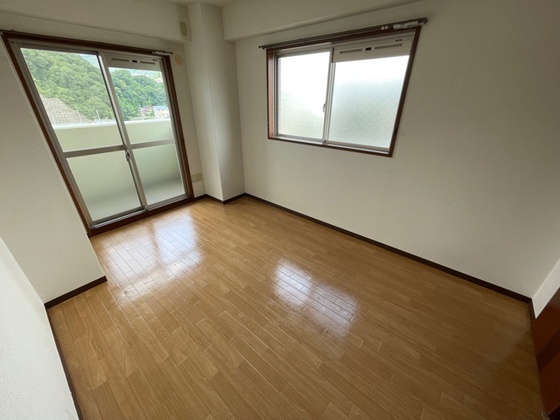 居室・リビング　※別部屋の写真です