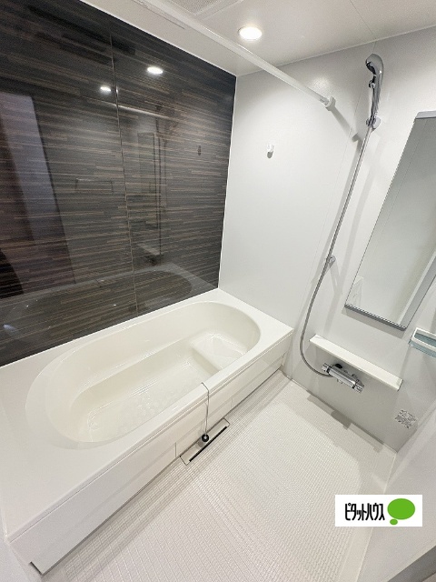 バス・シャワールーム　同一タイプ