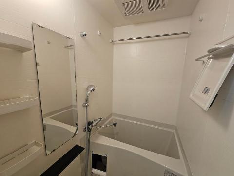 バス・シャワールーム　バス（イメージ）