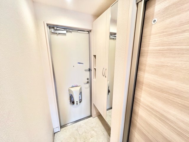 玄関　シンプルで使いやすい玄関です