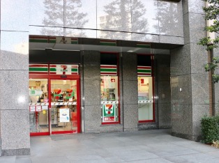コンビニ　セブンイレブン飯田橋アイガーデンテラス店（コンビニ）まで140m