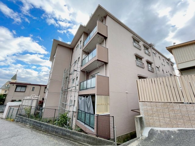 エントランス　建物の内部です