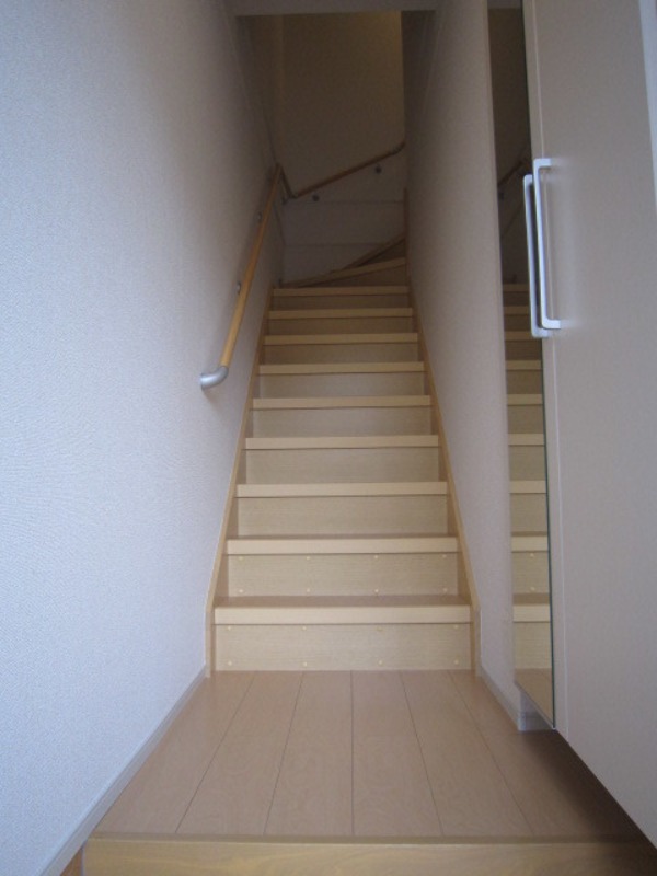 玄関　図面と現状に相違がある場合には現状を優先