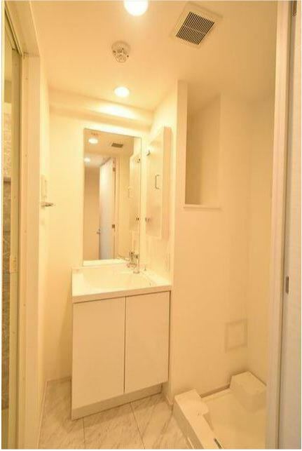 洗面設備　他のお部屋の参考写真となります。