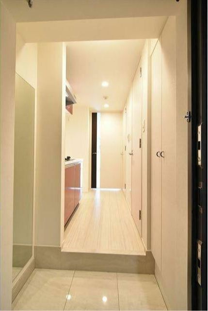 玄関　他のお部屋の参考写真となります。