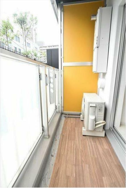 バルコニー　他のお部屋の参考写真となります。