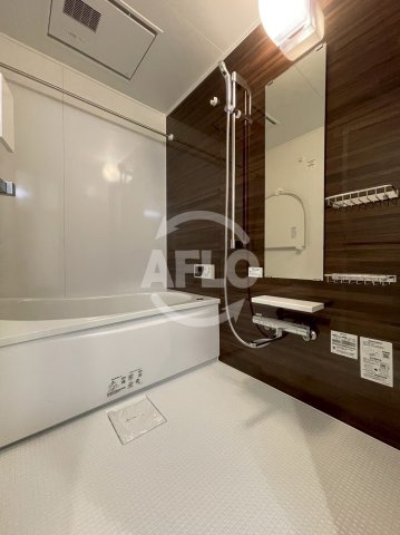 バス・シャワールーム　フロンティアタワー難波EAST　浴室