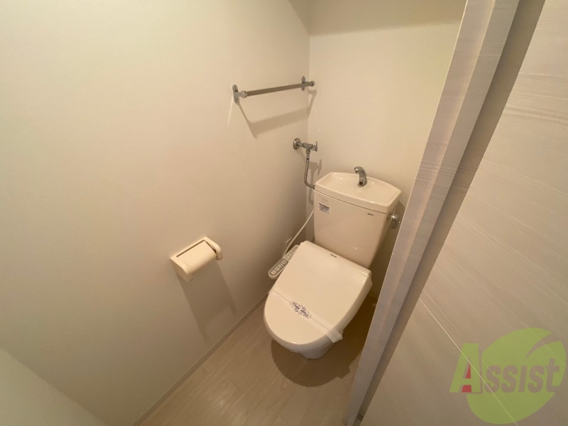トイレ　トイレです。ウォシュレット付を探している方、おすすめです！
