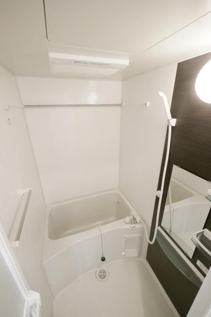 バス・シャワールーム　同タイプ