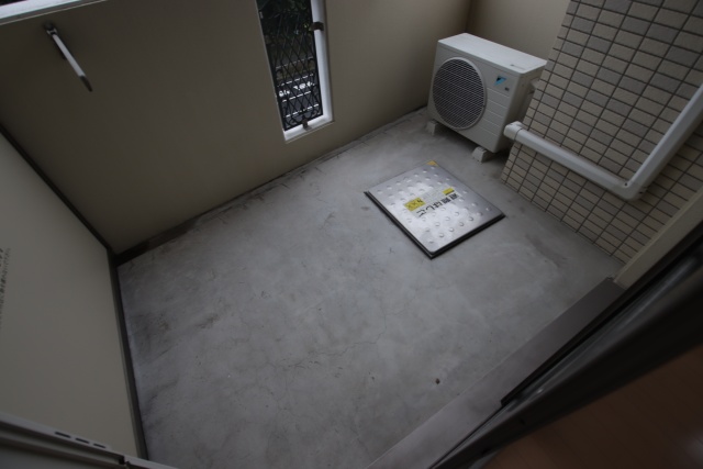 バルコニー　※別室の参考写真の為、現況優先です。