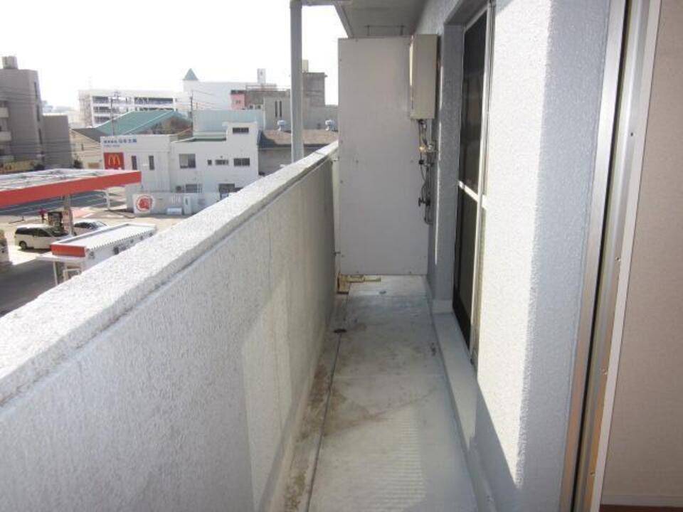 バルコニー　バルコニー