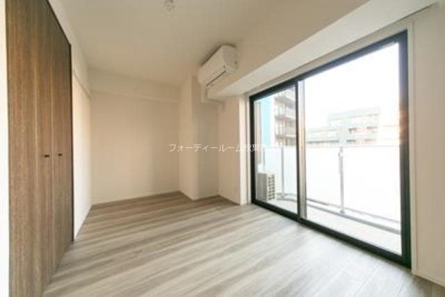 居室・リビング　★《見学予約受付中》契約金がクレジット決済可能です★