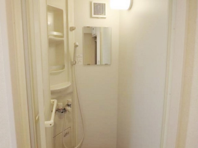 バス・シャワールーム　シャワールーム