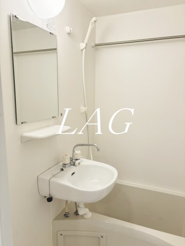 バス・シャワールーム　お風呂です。