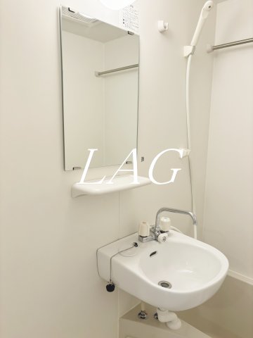 洗面設備　洗面台です。