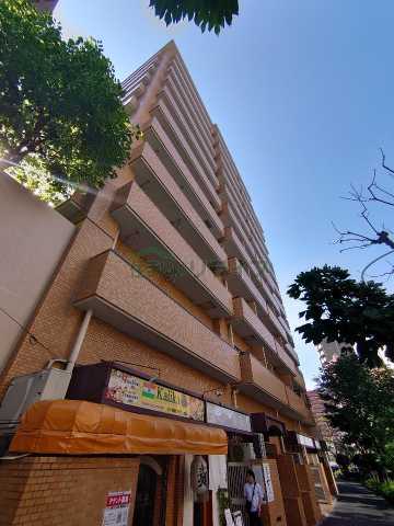 建物外観　ダイアパレス御苑前