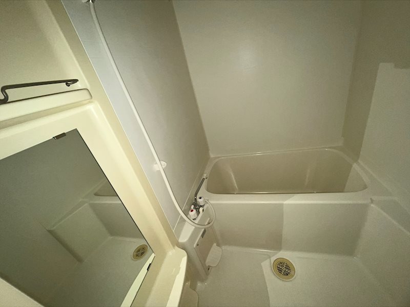 バス・シャワールーム　別号室イメージ