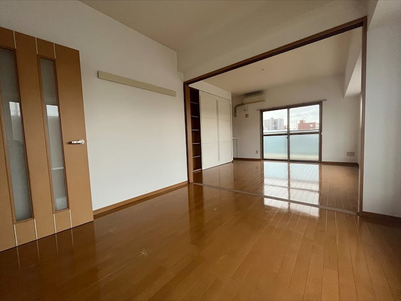 居室・リビング　別号室イメージ