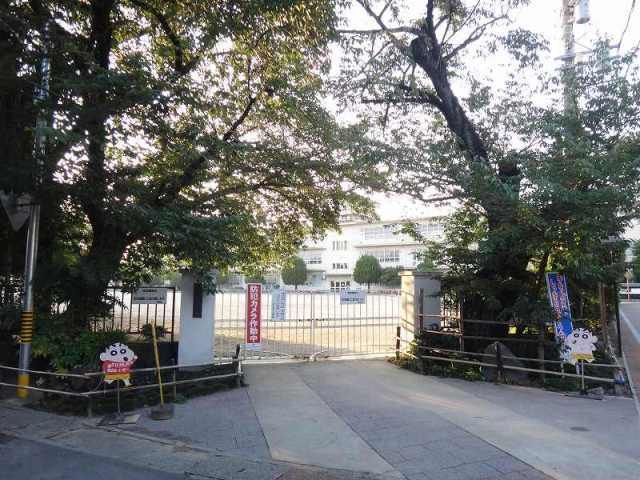 小学校　犬山市立　犬山北小学校（小学校）まで150m