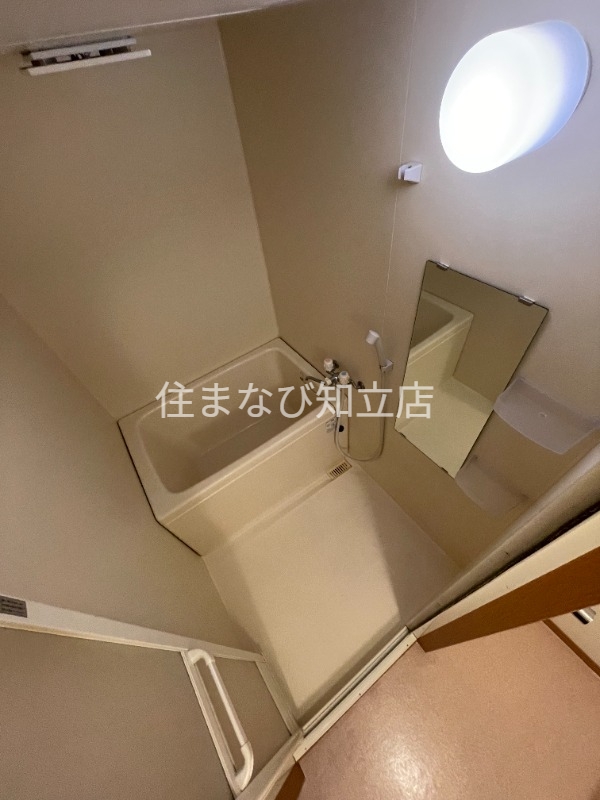 バス・シャワールーム　同型別部屋写真