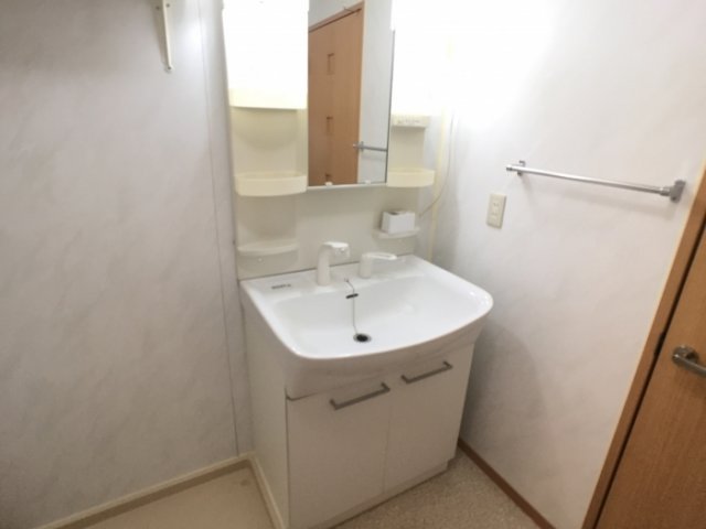 洗面設備　ルミエール