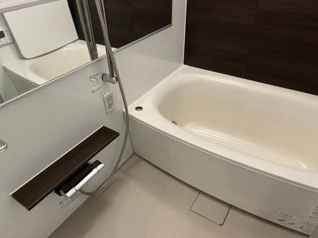 バス・シャワールーム　※別部屋参考写真