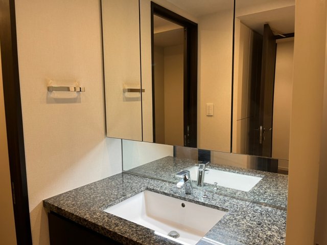 洗面設備　※別部屋参考写真