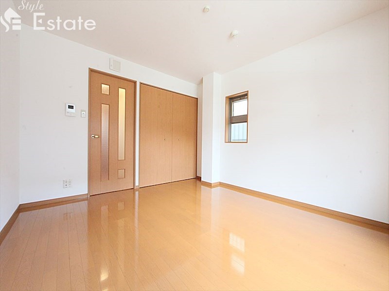 居室・リビング　内装