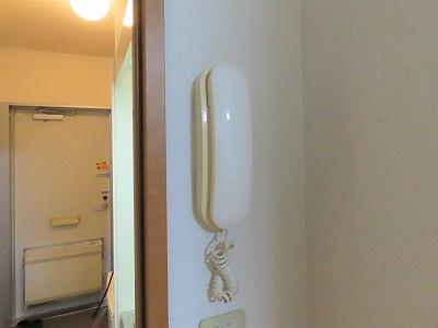 セキュリティ　インターホンあり