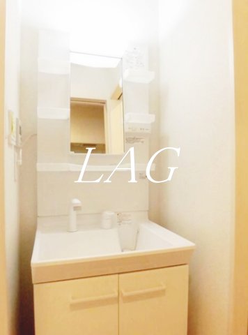 洗面設備　独立洗面台です。