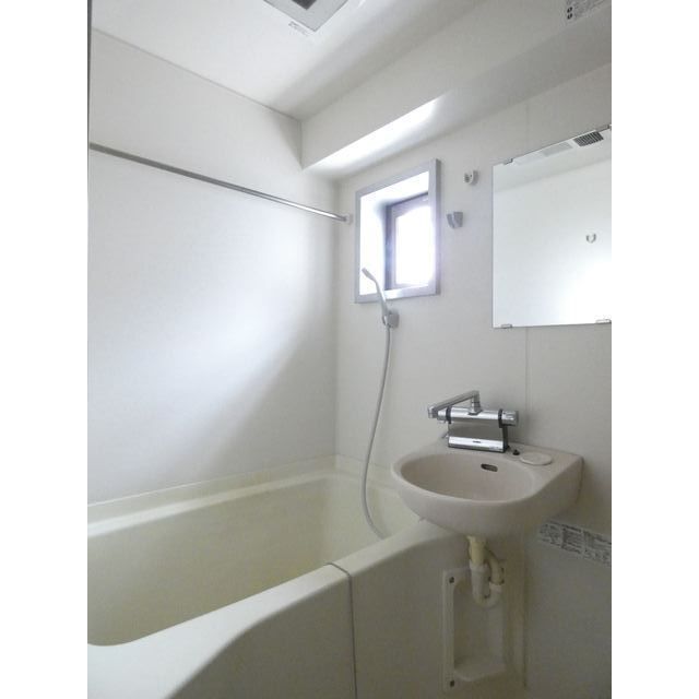 バス・シャワールーム　きれいなお風呂です