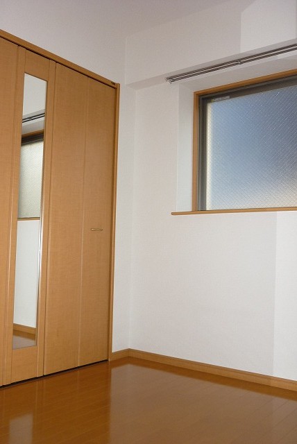 その他部屋・スペース　「清潔感のあるフローリングのお部屋です」