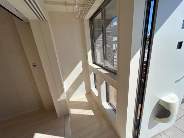 バルコニー　インナーテラス