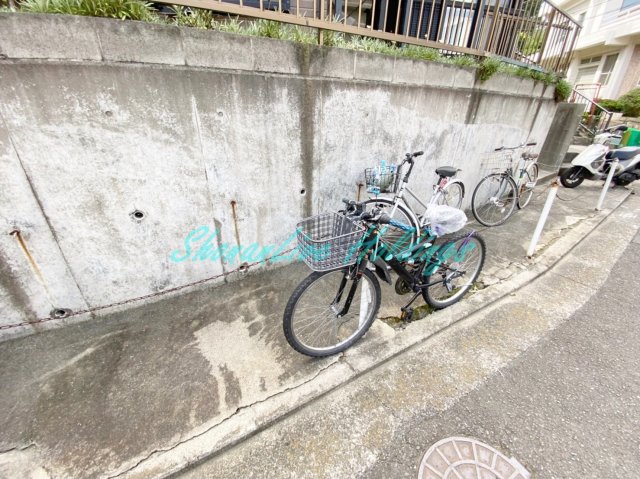 その他共有部分　駐輪スペースあり♪