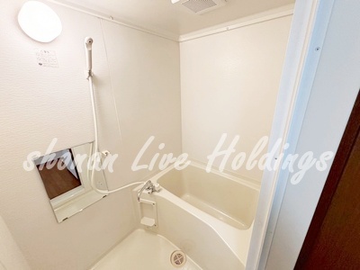 バス・シャワールーム　バストイレ別♪