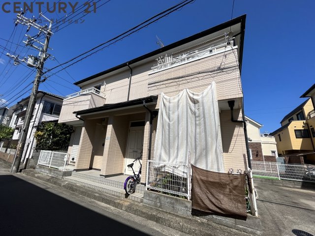 建物外観　閑静な住宅街のファミリー・新婚さん向け☆