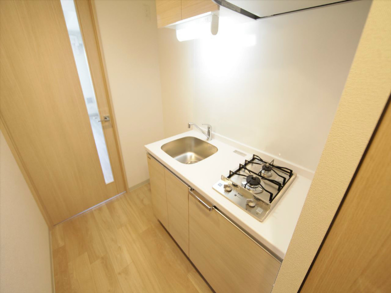 キッチン　システムキッチン（ガス2口コンロ付）