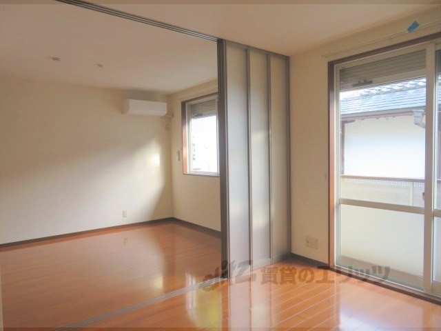 居室・リビング　居室