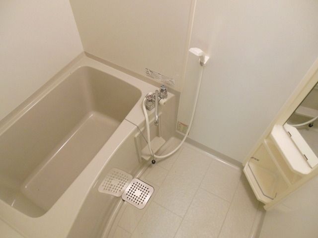 バス・シャワールーム　★お風呂・トイレ別です★