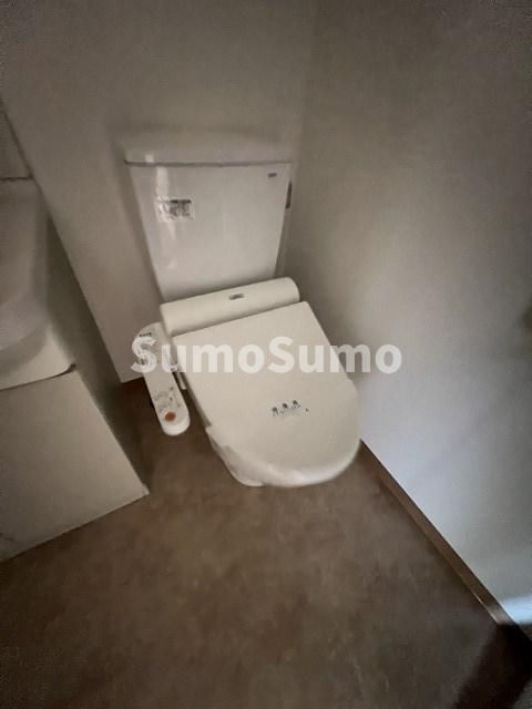 トイレ　清潔感のあるトイレです